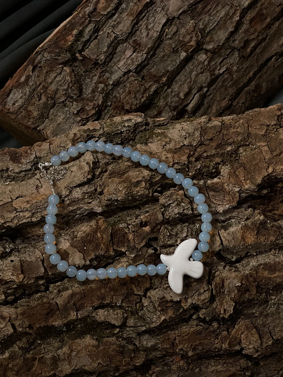 Кольє "Moon Горлиця "