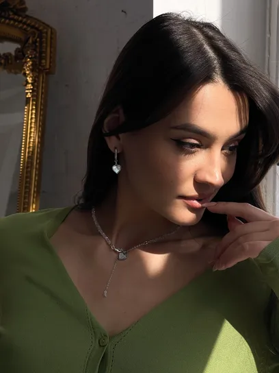 Кольє "Shiny Lilly"