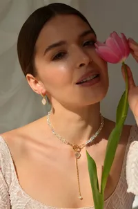 Кольє "Clover Lilly" - Медсплав, Ювелірне скло - арт. 2834145955 - Le'Perle - мініатюра 6