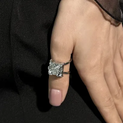 Каблучка “Bug”