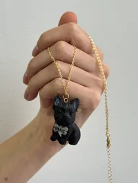 Улюбленець “French Bulldog” - Замшева мотузка, Полімерна глина - арт. LE-1765376331612 - Le'Perle - мініатюра 5