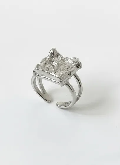 Каблучка “Bug”