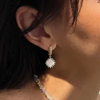 Сережки "Glow Clover" - Медсплав - арт. 9026944190 - Le'Perle - мініатюра 2