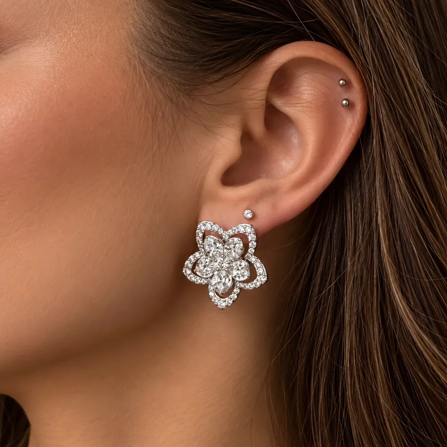 Сережки "Petal" - Медсплав, Фіаніт, Циркон - арт. LE-1792939590247 - Le'Perle - фото 1